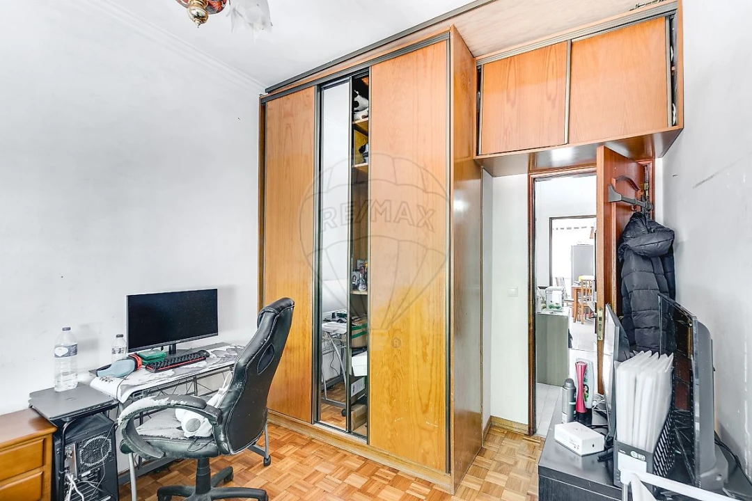 Apartamento T2 para Venda em Cacém e São Marcos Foto 3