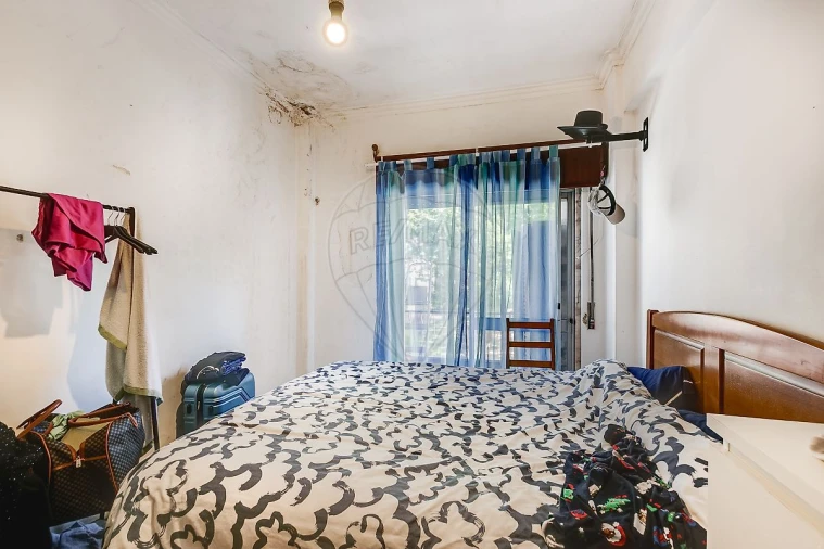 Apartamento T2 para Venda em Cacém e São Marcos Foto 2