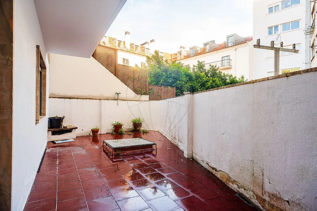 Apartamento T2 para Arrendamento em Arroios Foto 3