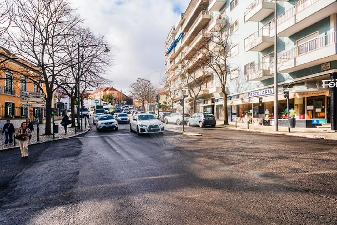 Apartamento T2 para Arrendamento em Arroios Foto 1
