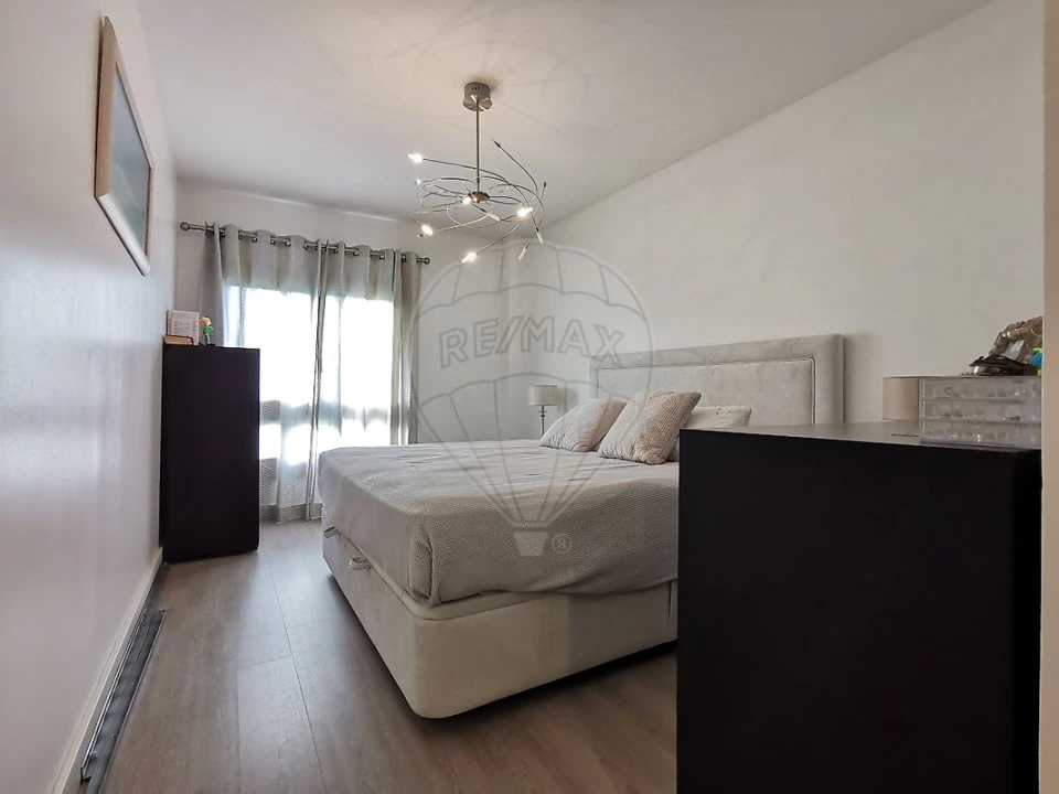 Apartamento T3 para Venda em Alverca do Ribatejo e Sobralinho Foto 14