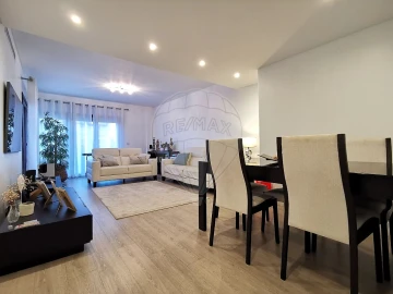 Apartamento T3 para Venda em Alverca do Ribatejo e Sobralinho