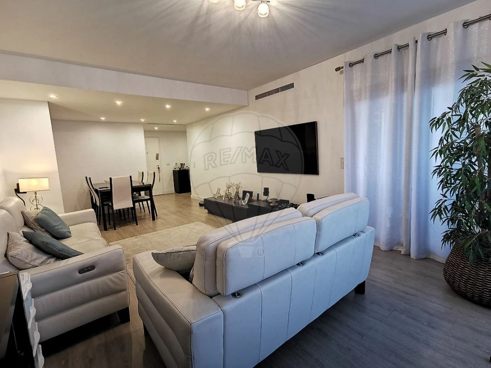 Apartamento T3 para Venda em Alverca do Ribatejo e Sobralinho Foto 23