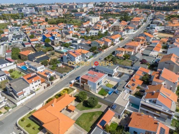 Moradia T3 para Venda em Canidelo