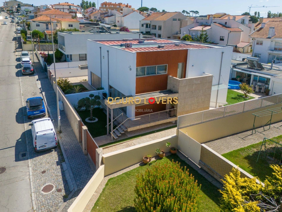 Moradia T3 para Venda em Canidelo Foto 35