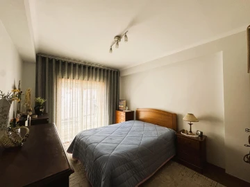 Apartamento T4 para Venda em Póvoa de Varzim, Beiriz e Argivai