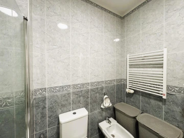 Apartamento T4 para Venda em Póvoa de Varzim, Beiriz e Argivai