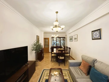 Apartamento T4 para Venda em Póvoa de Varzim, Beiriz e Argivai