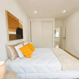 Apartamento T3 para Venda em Benfica