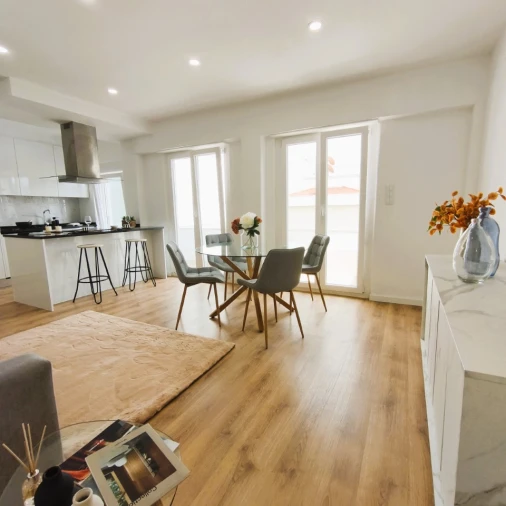 Apartamento T3 para Venda em Benfica Foto 9