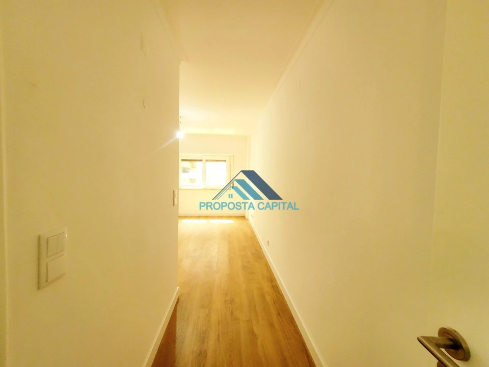 Apartamento T3 para Venda em São Domingos de Benfica Foto 34