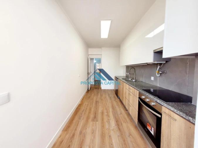 Apartamento T3 para Venda em São Domingos de Benfica Foto 14