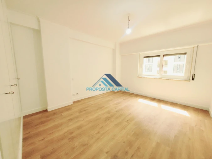 Apartamento T3 para Venda em São Domingos de Benfica Foto 36