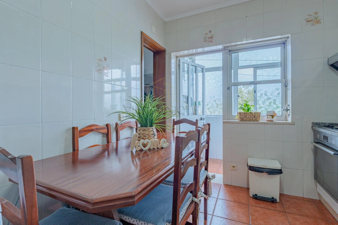 Apartamento T2 para Venda em Cortegaça Foto 11
