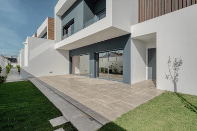Moradia T4 para Venda em Loures
