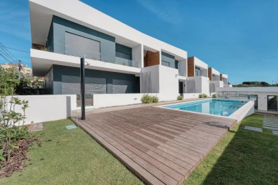 Moradia T4 para Venda em Loures