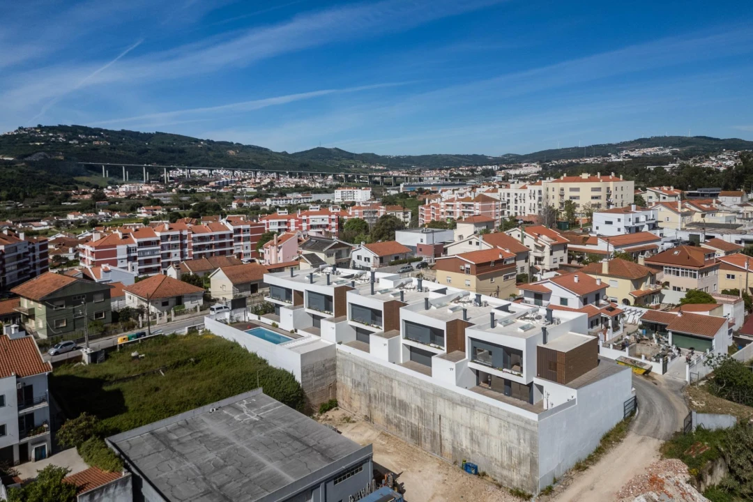 Moradia T4 para Venda em Loures Foto 48