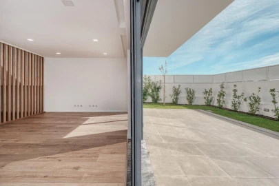 Moradia T4 para Venda em Loures