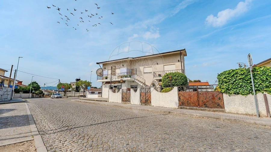 Moradia T3 para Venda em Braga (Maximinos, Sé e Cividade)