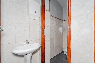 Moradia T3 para Venda em Merelim (São Pedro) e Frossos
