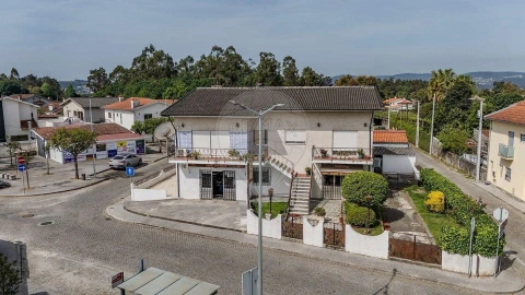 Moradia T3 para Venda em Merelim (São Pedro) e Frossos