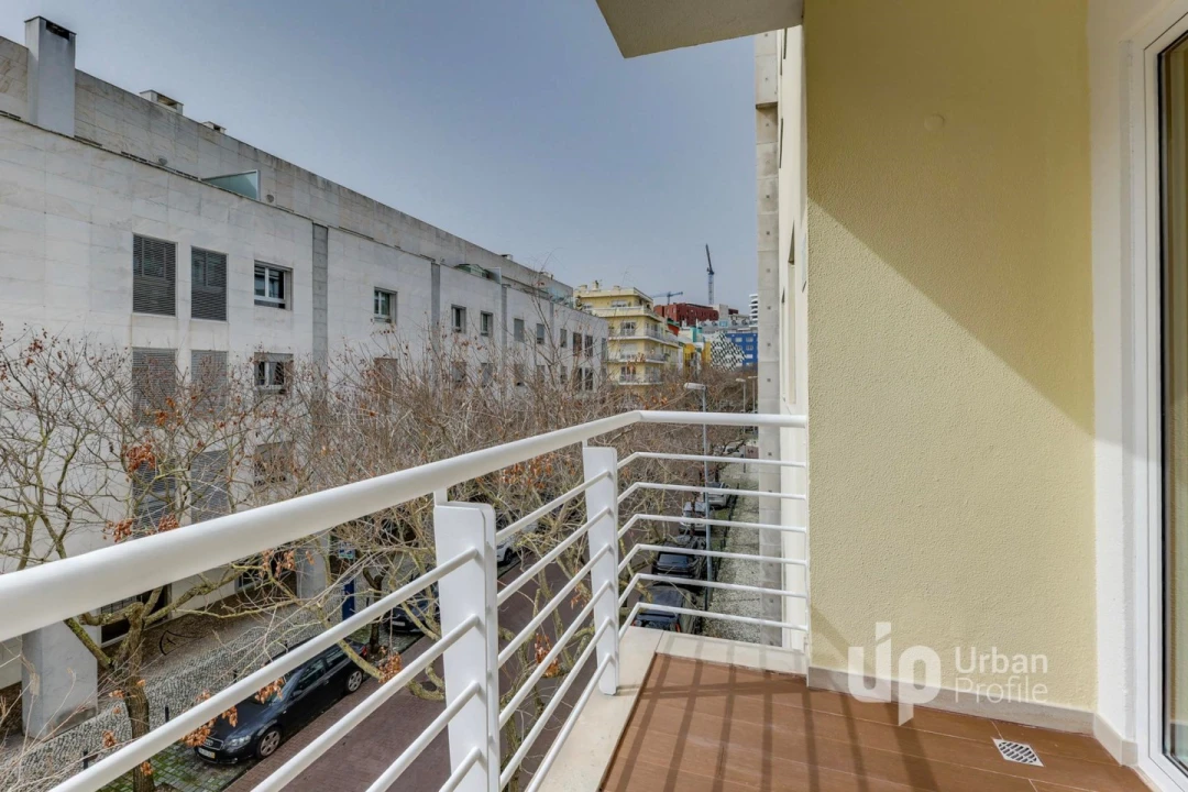 Apartamento T3 para Venda em Parque das Nações Foto 12