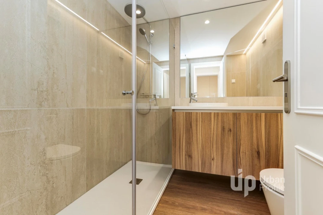 Apartamento T3 para Venda em Parque das Nações Foto 15
