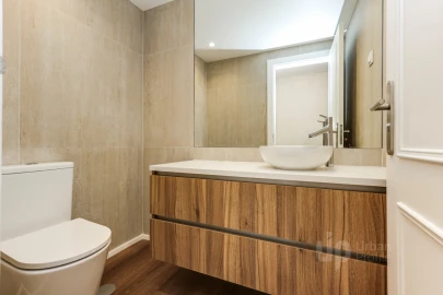 Apartamento T3 para Venda em Parque das Nações