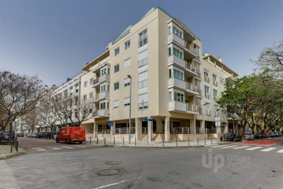 Apartamento T3 para Venda em Parque das Nações