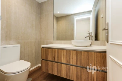 Apartamento T3 para Venda em Parque das Nações