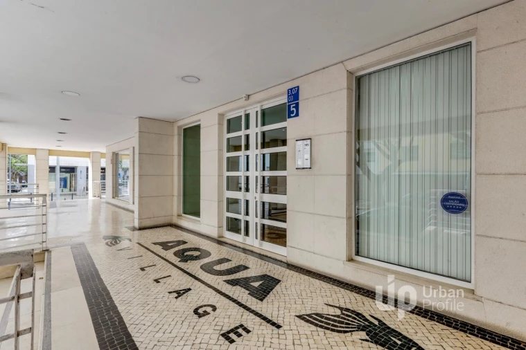 Apartamento T3 para Venda em Parque das Nações Foto 25