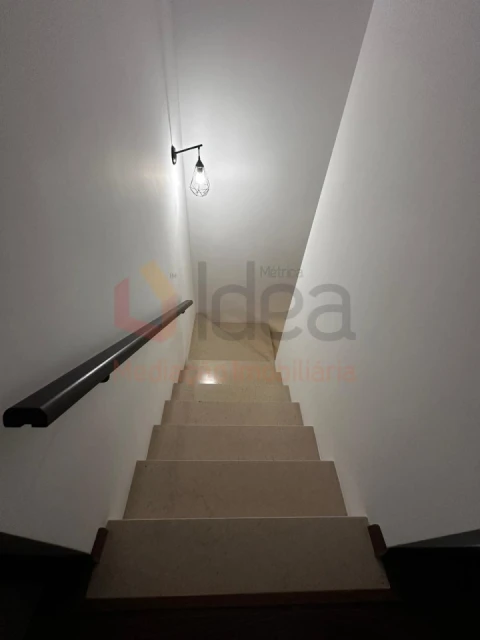 Apartamento T3 para Venda em Fernao Ferro