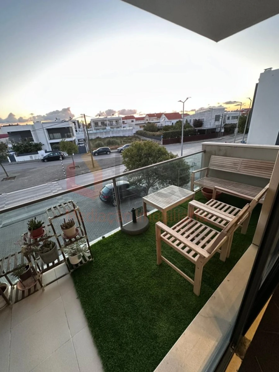 Apartamento T3 para Venda em Fernao Ferro Foto 9