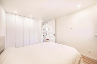 Apartamento T1 para Venda em Vila Nova de Famalicão e Calendário