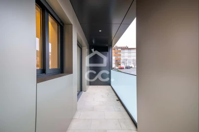 Apartamento T1 para Venda em Vila Nova de Famalicão e Calendário