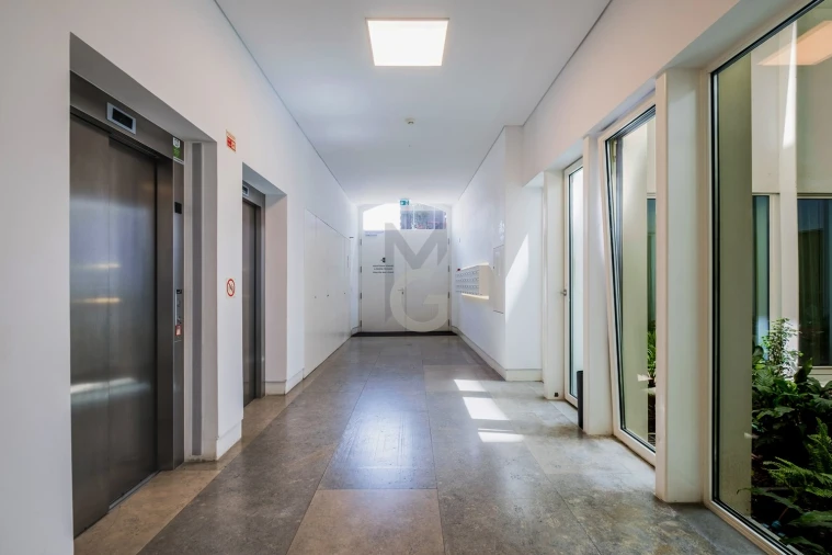 Apartamento T3 para Venda em Misericórdia Foto 32