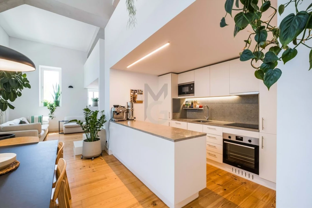 Apartamento T3 para Venda em Misericórdia Foto 1