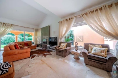 Moradia T5 para Venda em Porches