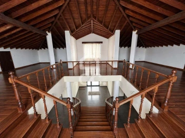 Moradia T2 para Venda em Rabo de Peixe