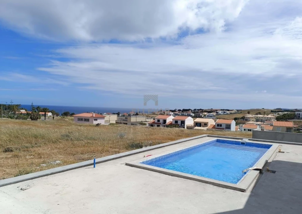 Moradia T2 para Venda em Porto Santo Foto 7