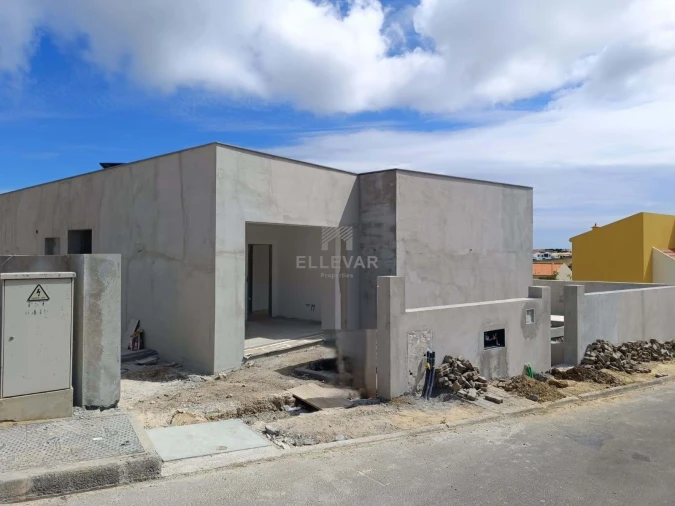 Moradia T2 para Venda em Porto Santo Foto 12