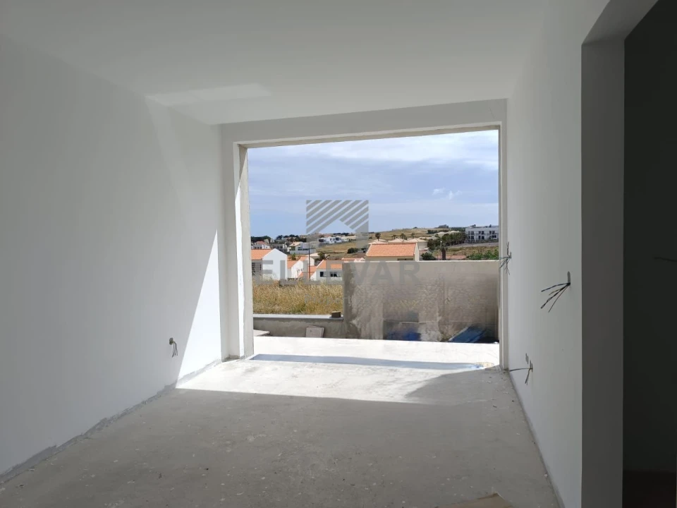 Moradia T2 para Venda em Porto Santo Foto 12