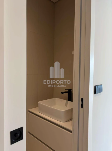 Apartamento T2 para Venda em Gondomar (São Cosme), Valbom e Jovim