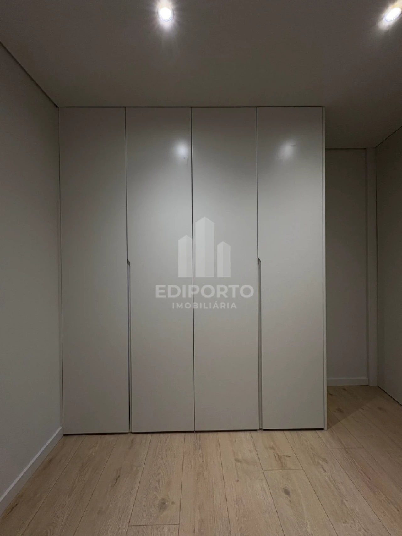Apartamento T2 para Venda em Gondomar (São Cosme), Valbom e Jovim Foto 14