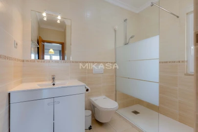 Moradia T5 para Venda em Aljezur