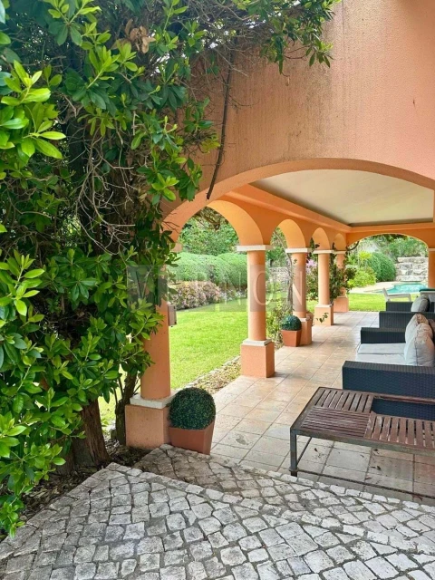 Moradia T5 para Venda em Porches