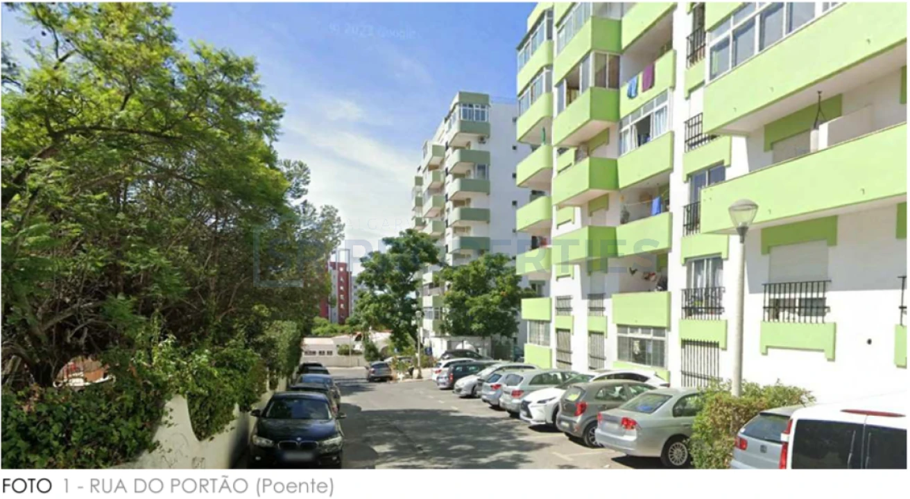 Terreno para Venda em Quarteira Foto 3