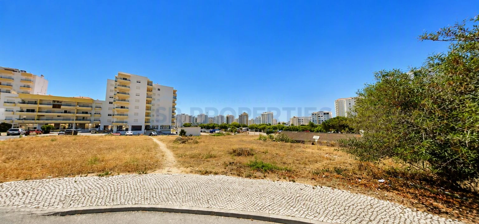 Terreno para Venda em Quarteira Foto 12