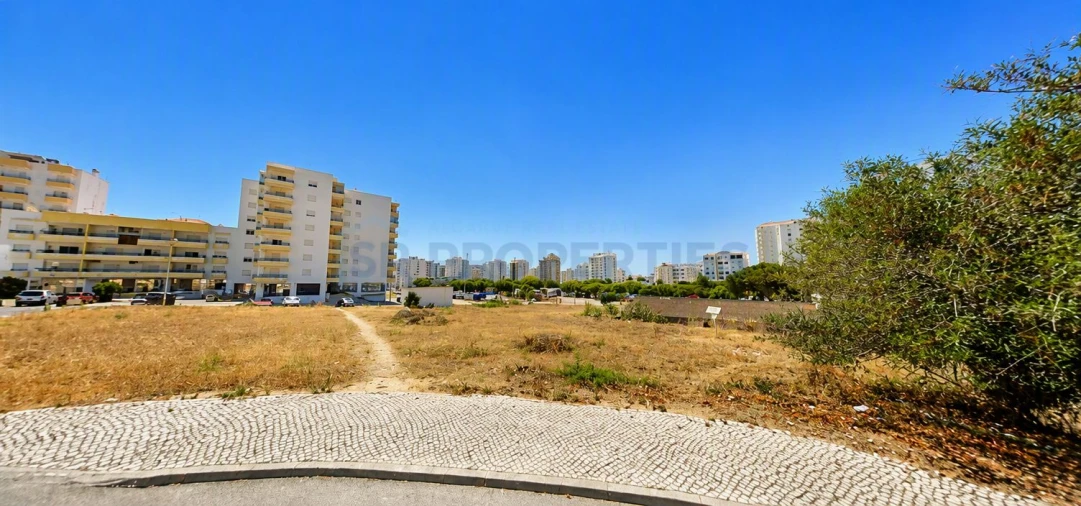 Terreno para Venda em Quarteira Foto 12