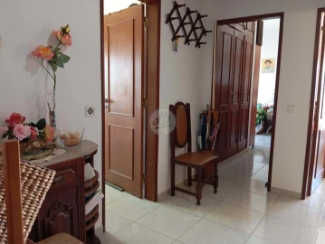 Apartamento T2 para Venda em Lagos (São Sebastião e Santa Maria)